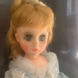 Vintage Madame Alexander Elise bridesmaid, TLC