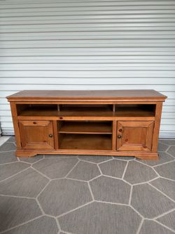 Entertainment TV Stand - Model home furniture