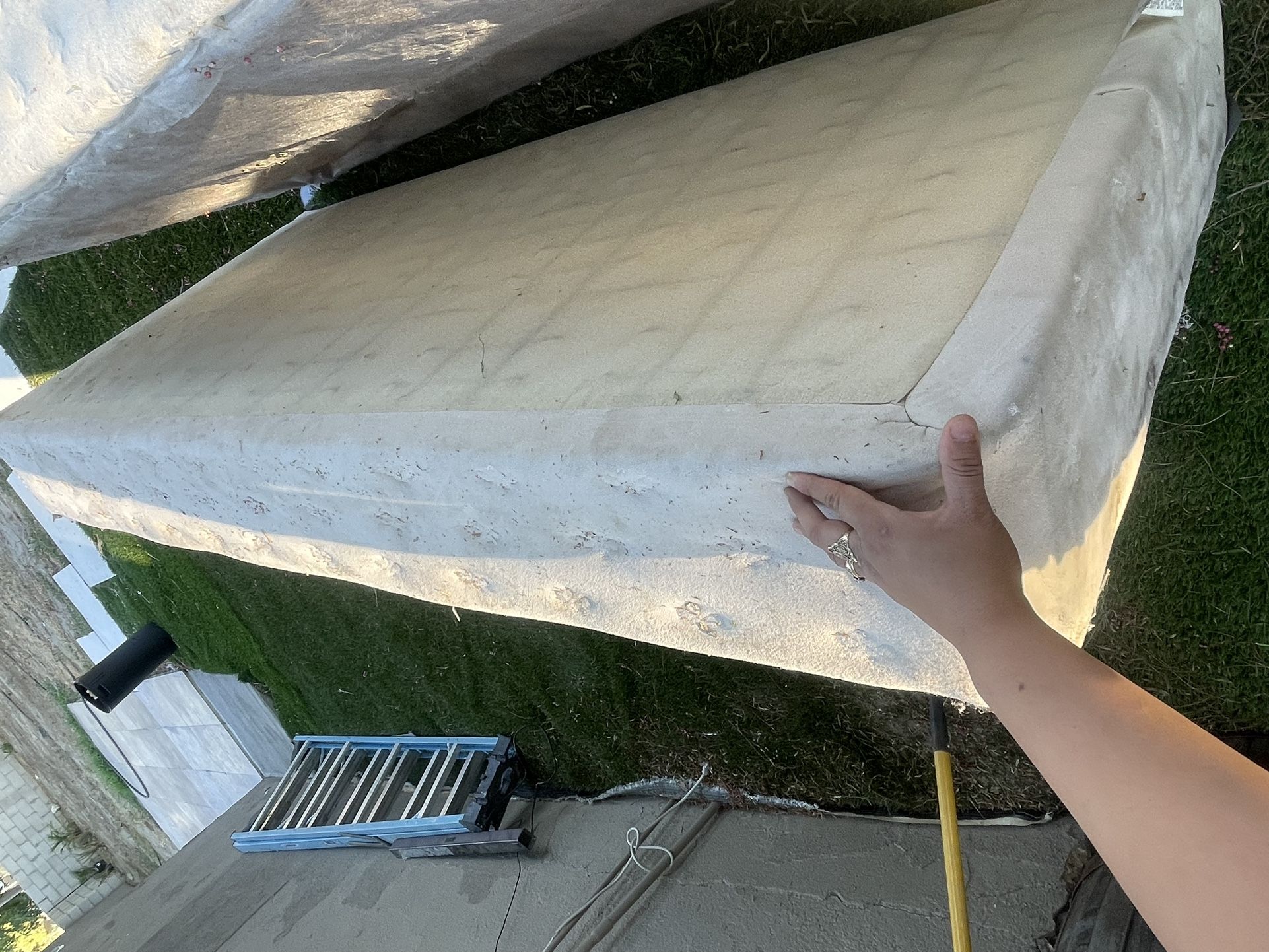 King Box Spring