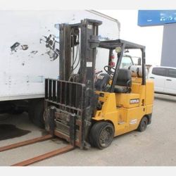 Caterpillar Forklift