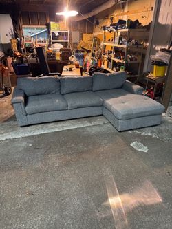 Sectional sofa