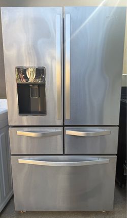 Whirlpool 5 door French door refrigerator with dual ice maker