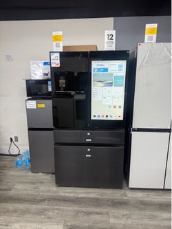 Samsung - Bespoke 29 Cu Ft 4-Door French Door refrigerator With Ai Family Hub + & Auto Open Doors In Charcoal Glass & Matte Black 🖤