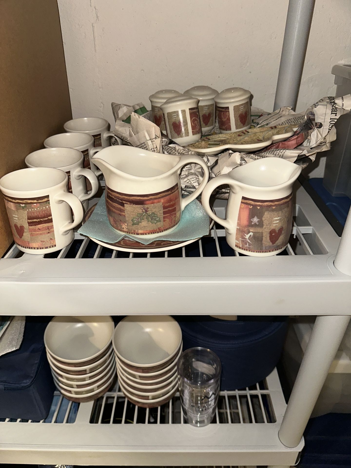Pfaltzgraff Dinnerware