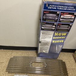 Dodge Ram  Grille 1500/2500/3500 (2002–2005)