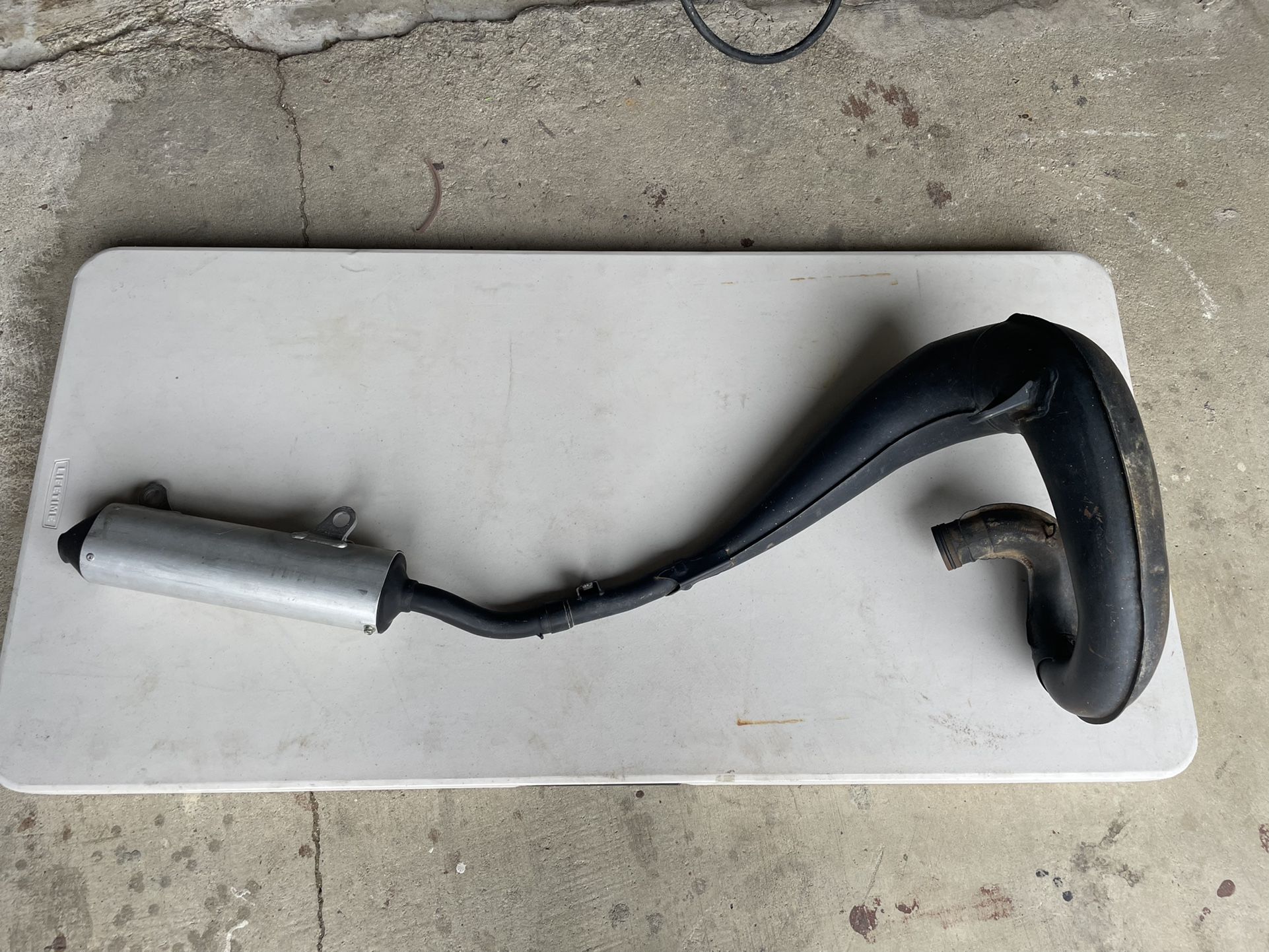 1994 Honda CR250R Pipe Exhaust And Silencer CR250 CR 250 250r