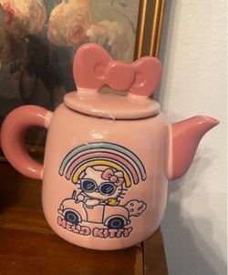 Hello Kitty Teapot - Blue Sky New