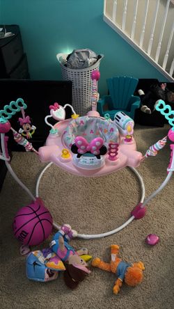 Minnie Mouse  baby bouncer (New)