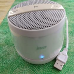 WIRELESS BLUETOOTH SPEAKER PORTABLE