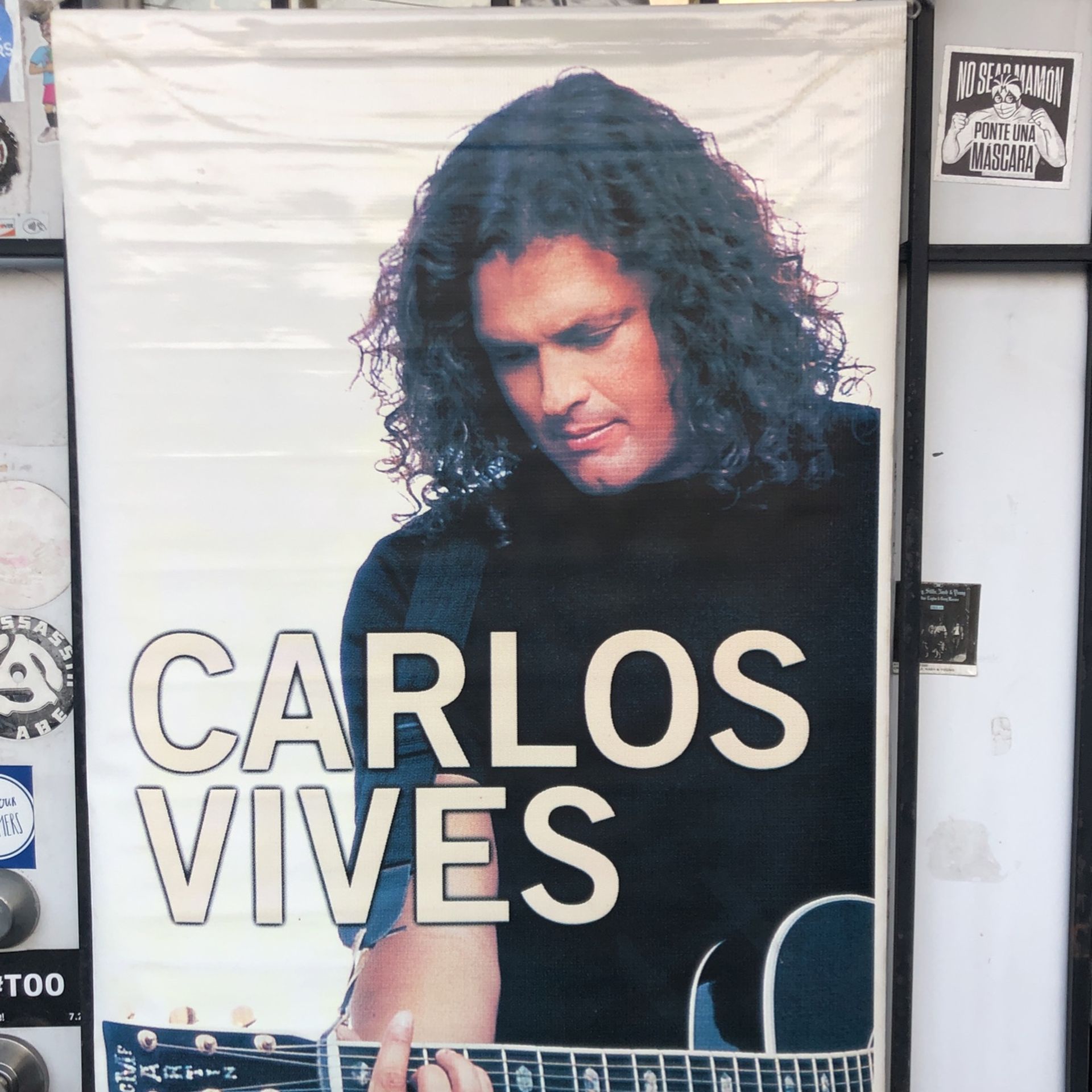 CARLOS VIVES