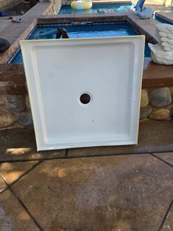 FREE shower pan 32X32 inches