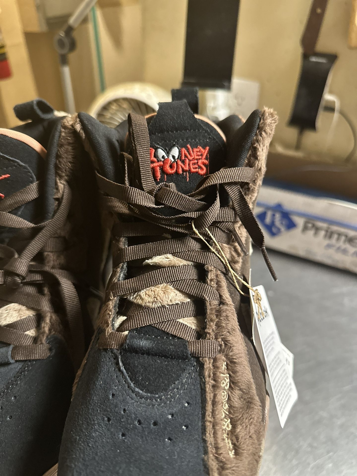 Reebok Looney toons x hurrikaze II MID tasmanian devil size 8 basketball men NEW REEBOK Men main image 2