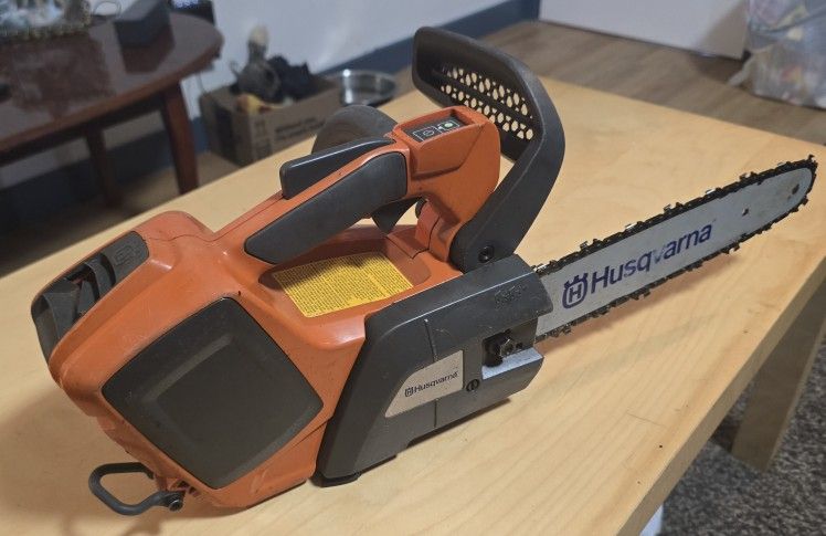 Husqvarna T535i XP With 5.2ah Battery