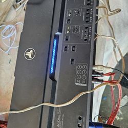 JL Audio Amp 