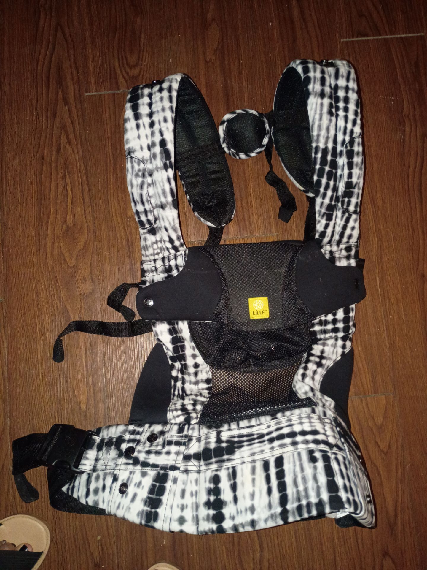 Newborn Screenung Rack Baby Carrier for Sale in San Antonio, TX - OfferUp