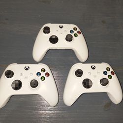 Xbox Series S/X Controllers
