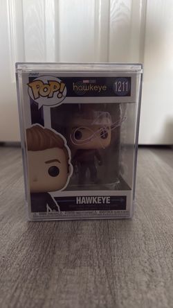 Funko Pop autograph Hawkeye