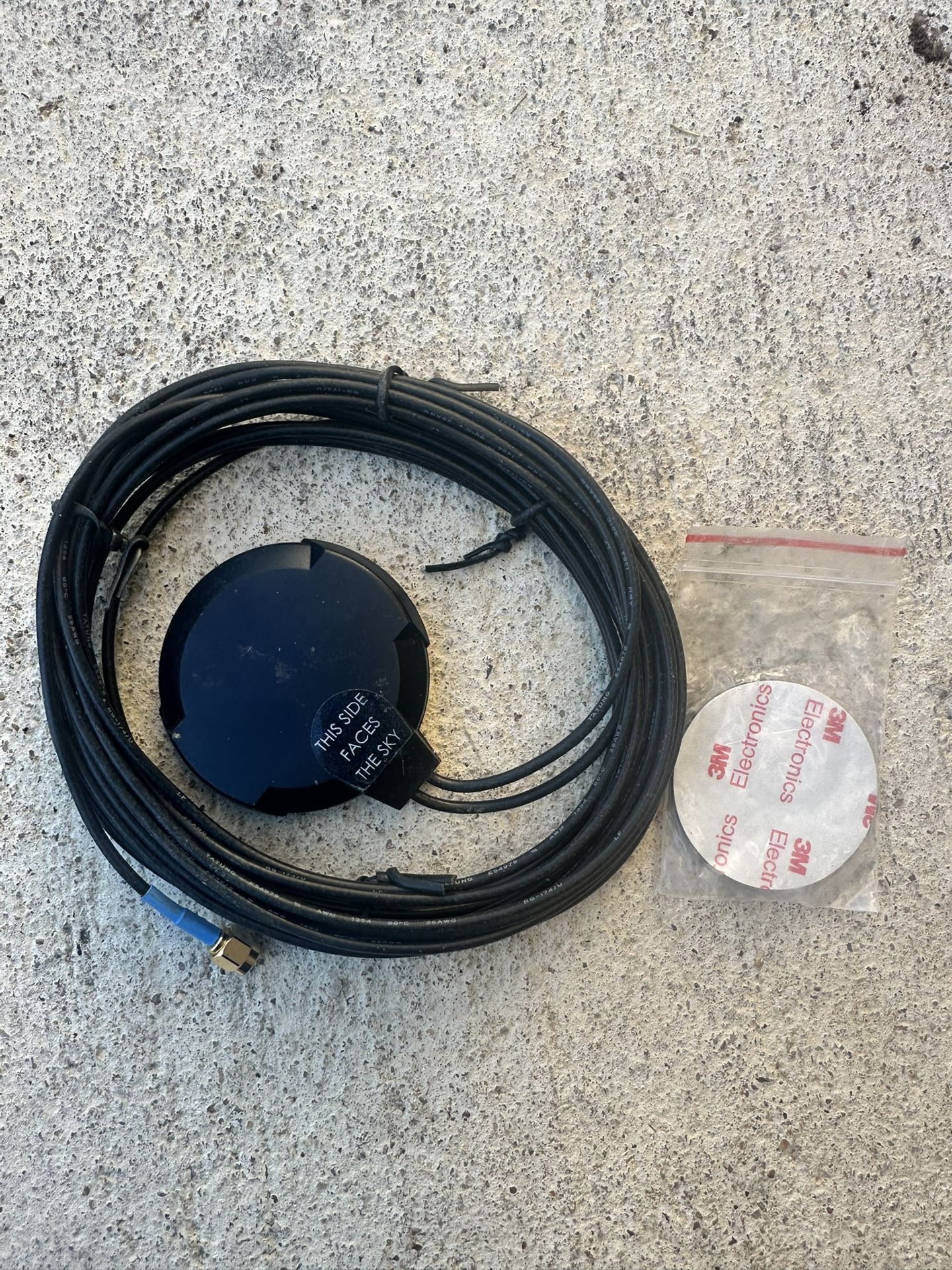 4G magnetic mount low profile dipole external antenna