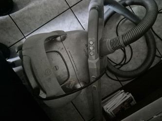 Vacuum Cleaner