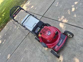 Toro Recycler Personal Pace Self Propelled Mower, Lawnmower