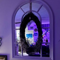 Plain Oval Wreath 
