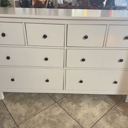 White 8 Drawer dresser