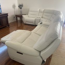 Sectional Sofa In White Leather