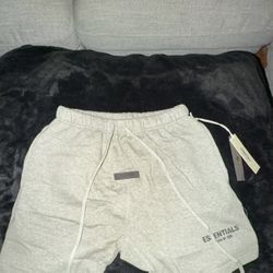 Essential Shorts 