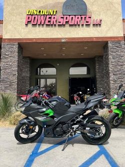 2023 Kawasaki Ninja 400 Krt Edition