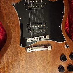 Gibson SG Tribute 