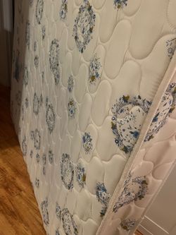 Full size mattress $40