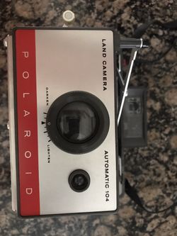 Polaroid 104 Land Camera & Flash