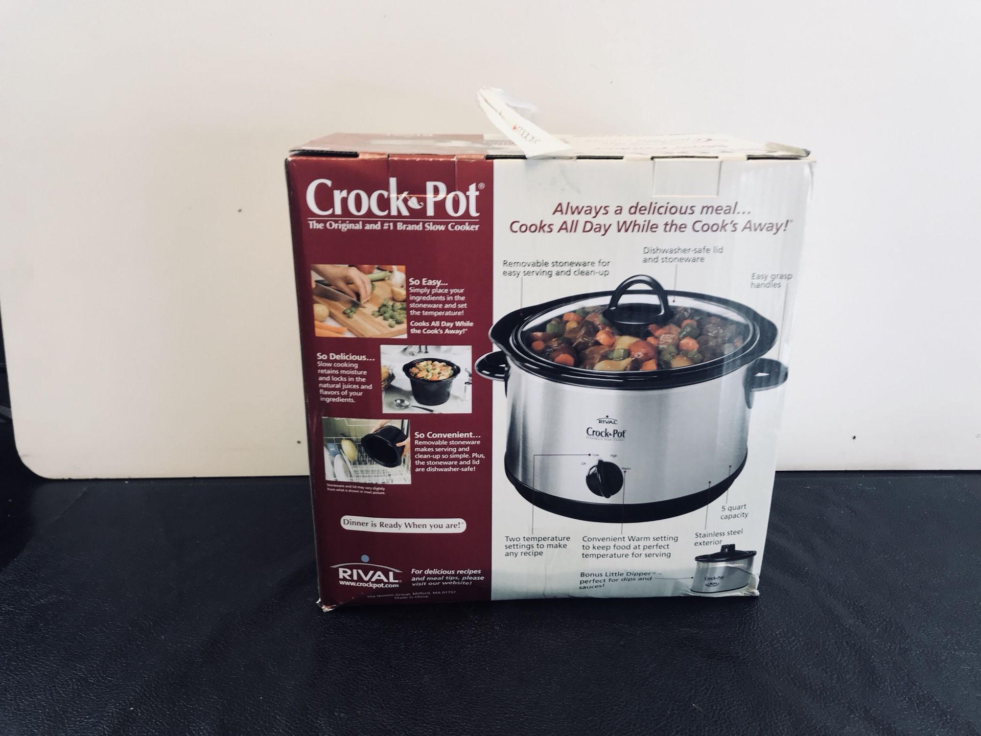 Brand New Crock-Pot Crock pot Crockpot 33511LD-C 5-Quart Slow Cooker with Bonus Little Dipper, Stainless Steel from Rival. Price is firm. No deliver