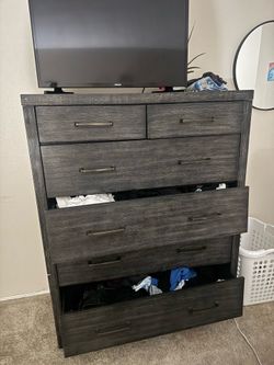 Ashley’s Dresser
