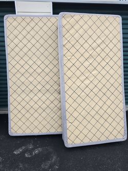 2 Small Boxspring For King Bed 37x74 