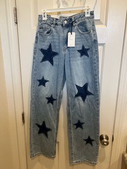 Forever 21 90's Fit Star Patch Jeans