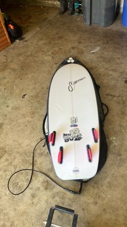 Stretch surfboard mr buzz future fin set up