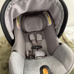Chicco KeyFit 35 Infant Car Seat