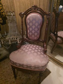 Circuit eighteen eighty sewing chair christine condition