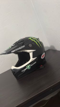 Dirtbike helmet