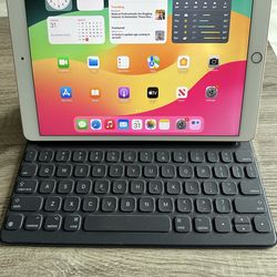 Apple iPad Air (3rd Gen) A2152 64 GB Wi-Fi, 10.5 in - Rose Gold BUNDLE + BT Case