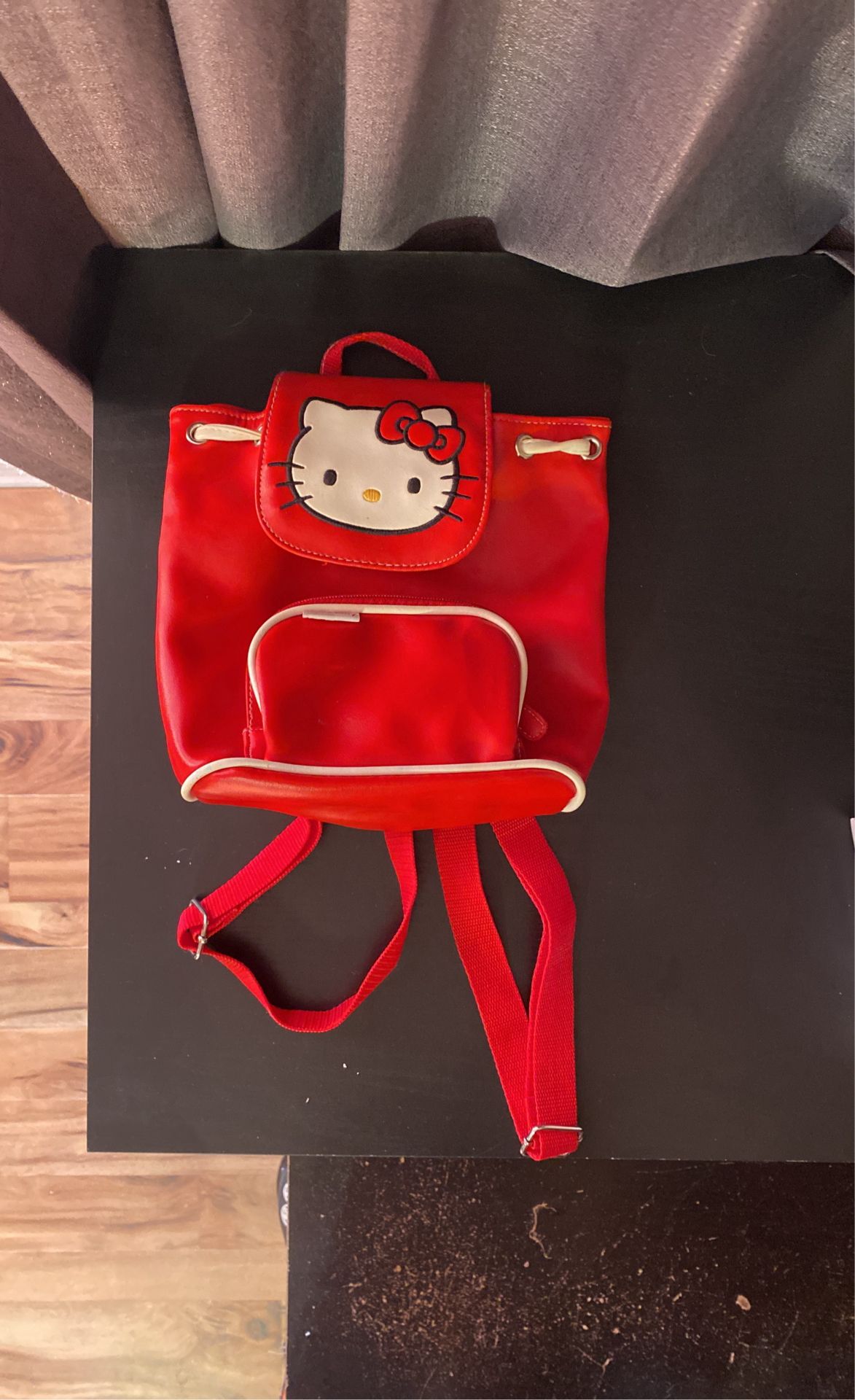 HELLO KITTY SMALL BACKPACK FAUX RED LEATHER