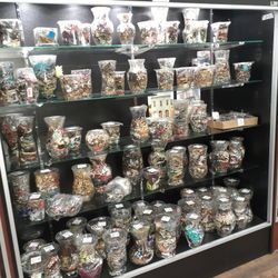Jackpot jewelry Jars And Collectibles 