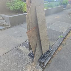 Plywood And T11 SCRAP