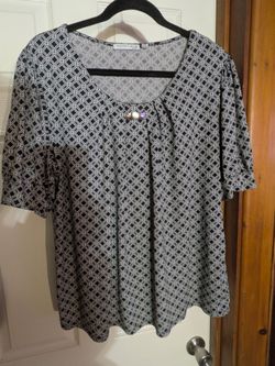 Woman's blouse