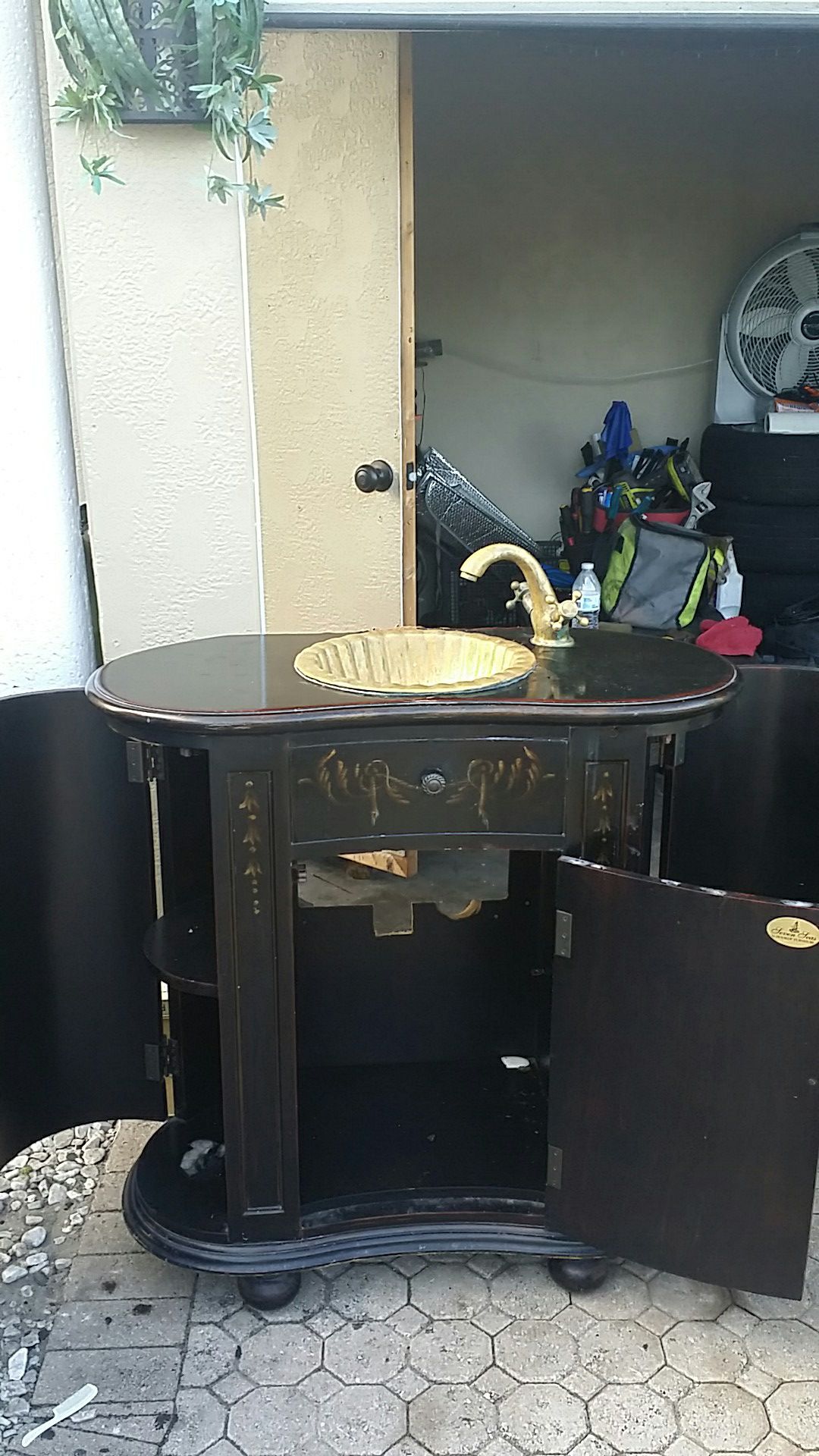 Antique sink seven seas by hooker furniture
