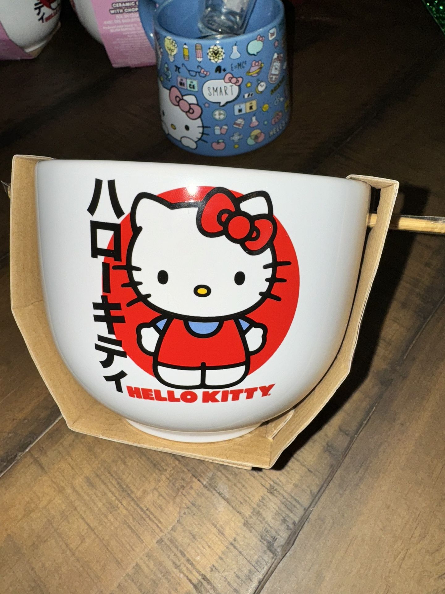 hello kitty ramen bowl