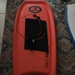 2 BOOGIE BOARD W HYDRA FINS 
