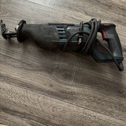 Bosch 12 Amp Reciprocating Saw 