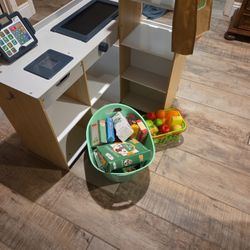 Play Store With FAKE Groceries 